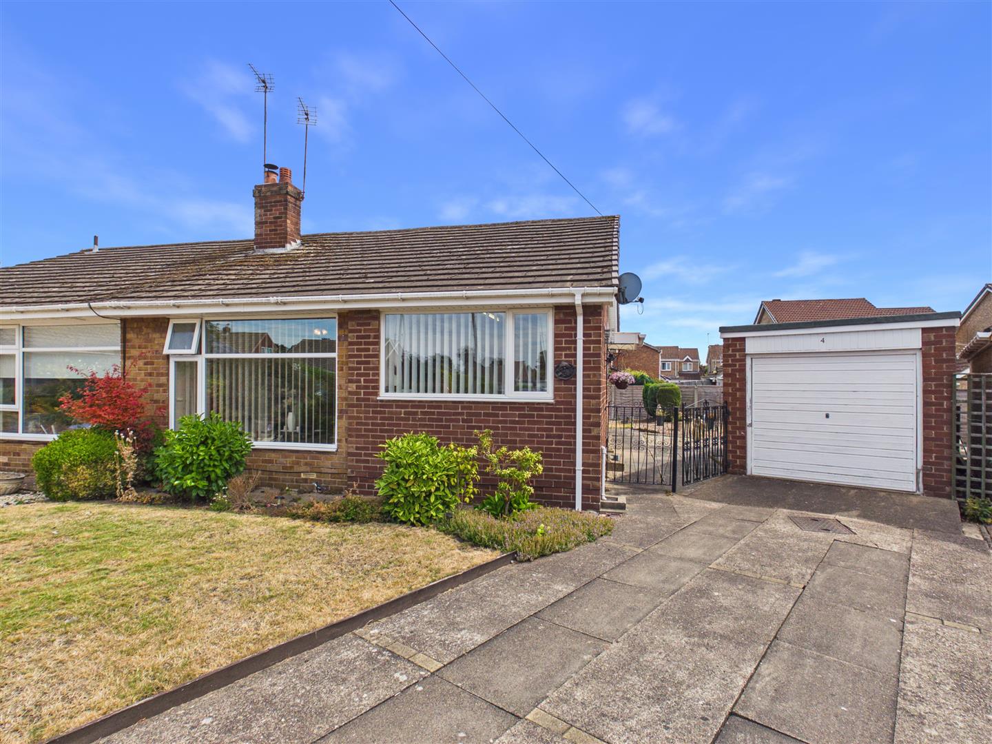 Elloughton East Yorkshire, HU15 1LE